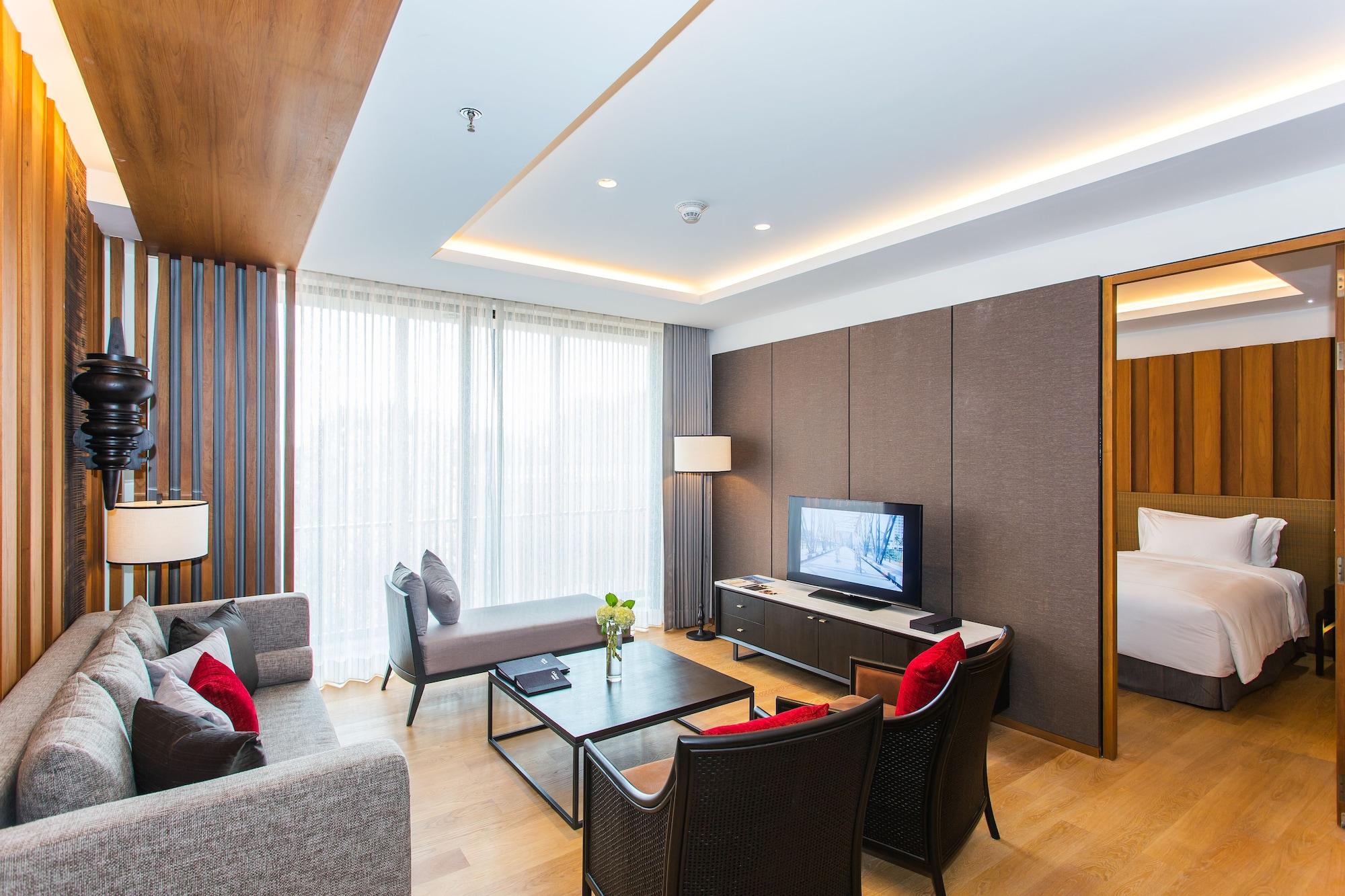 Anantara Chiang Mai Serviced Suites Екстер'єр фото