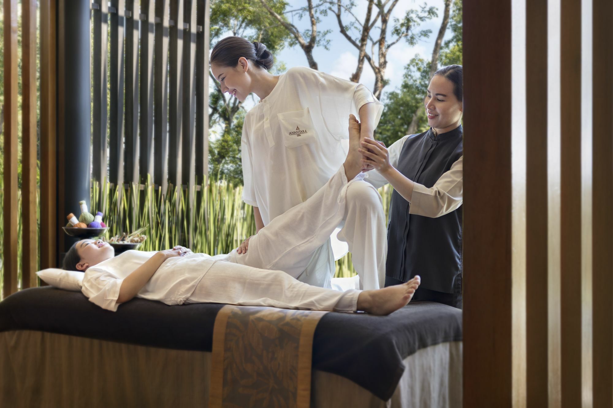 Anantara Chiang Mai Serviced Suites Екстер'єр фото